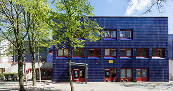 Martin-Luther-King Kirche in Steilshoop - Copyright: © Ajepbah / CC-BY-SA-3.0 DE