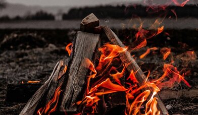 Lagerfeuer - Copyright: unplash Foto Marko Horvat