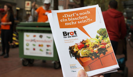 Brot für die Welt warnt vor der Verschwendung von Lebensmitteln - Copyright: © Hagen Grützmacher