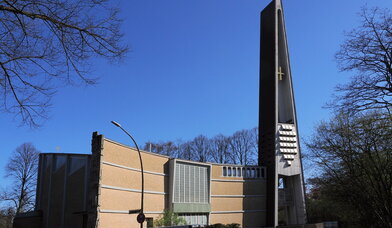 Die Dreifaltigkeitskirche in Hamburg-Hamm - Copyright: Gerd Eisentraut 