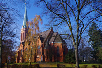 Erlöserkirche Lohbrügge - Copyright: Christopher Ledlein