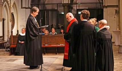 Entpflichtung von Dirk Ahrens durch Landesbischöfin Kristina Kühnbaum-Schmidt - Copyright: Diakonie Hamburg, Julia Alfringhaus