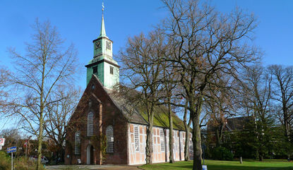 Nienstedtener Kirche - Copyright: Kay Bärmann / Kirchengemeinde Nienstedten