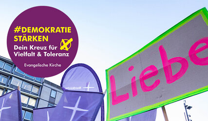 Eine Demonstration für Demokratie in Hamburg - Copyright: THOMAS KRAETZIG / fundus-medien.de