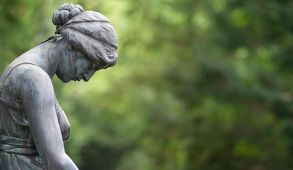 Friedhöfe: Orte der Trauer und Verbundenheit mit geliebten Menschen - Copyright: © / fotolia.com