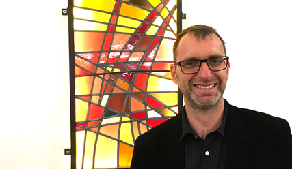 Buntes Leben und evangelischer Lifestyle in der Rathauspassage – dafür steht Nils Petersen - Copyright: Sabine Henning