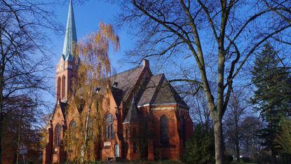 Erlöserkirche Lohbrügge - Copyright: Christopher Ledlein
