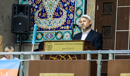 Imam Ramazan Ucar (Bündnis der Islamischen Gemeinden in Norddeutschland). 