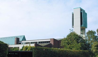 Verheißungskirche Niendorf - Copyright: Andreas-M. Petersen / www.kirche-hamburg.de Verheißungskirche Niendorf - Copyright: Andreas-M. Petersen / www.kirche-hamburg.de