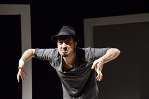 Ace alias Seyed-Ali Mahbaz beim Poetry Slam-Wettbewerb BÄÄM! in der Vorauswahl  - Foto: epd - Copyright: Ralf Rebmann, epd