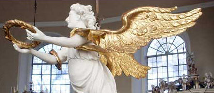 Taufengel in der Christianskirche - Copyright: Kirchengemeinde Ottensen