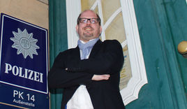 Für ihn die 'beste Stelle', sagt der neue Polizeipastor Patrick Klein - Copyright: Timo Teggatz