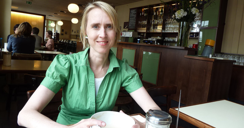 Nah am Sender und an ihrem Lieblingskino: Susanne Richter im Abaton Bistro im Grindel