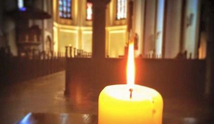 Kerze in der Hauptkirche St. Petri - Copyright: Hauptkirche St. Petri