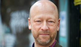 Klare Kante gegen die Feinde der offenen Gesellschaft fordert Johann Hinrich Claussen - Copyright: Andreas Schoelzel