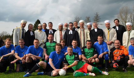 Die Imame gingen 2014 in Elmshorn als klarer Sieger mit 8:3 Toren vom Platz - Copyright: ZMÖ
