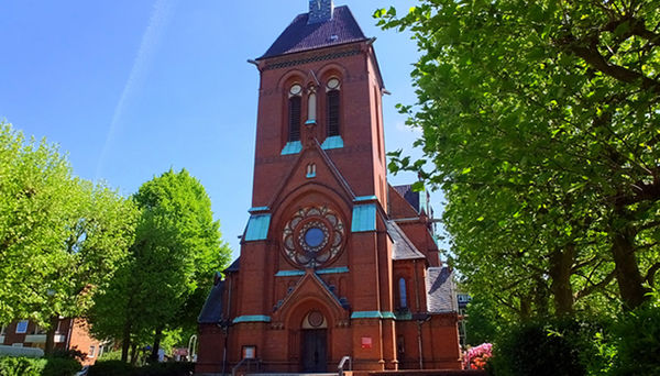 Friedenskirche Eilbek - Copyright: Renate Endrulat