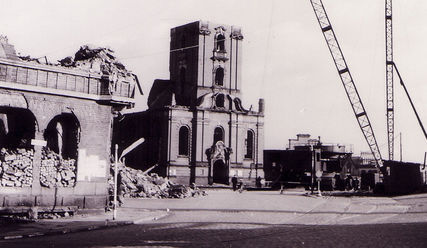 Trinitatiskirche Altona nach 1945 - Copyright: Stiftung Historische Museen Hamburg, Altonaer Museum