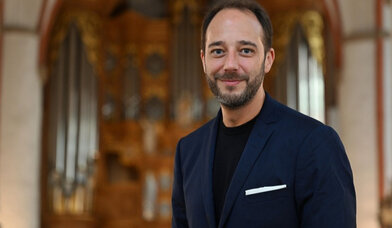 Gerhard Löffler, Orgel - Copyright: Michael Zapf
