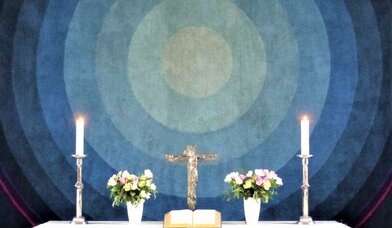 Altar Vicelinkirche - Copyright: F.-U. Schoeneberg