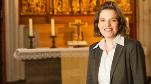 Astrid Kleist in der Hauptkirche St. Jacobi  Foto: Kirchenkreis Hamburg-Ost - Copyright: Kirchenkreis Hamburg-Ost