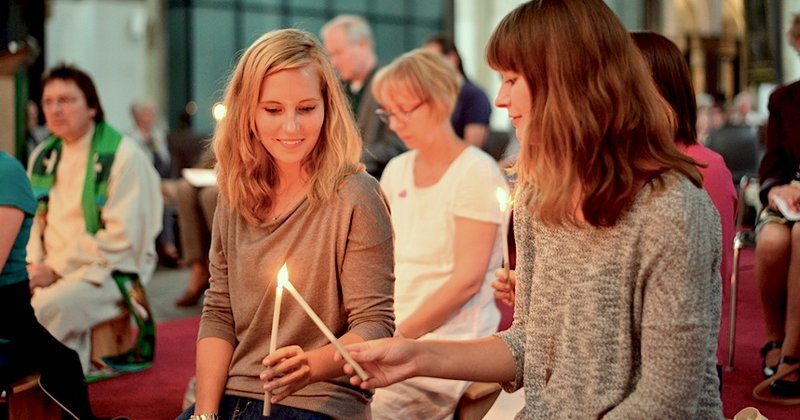 Gemeinschaft erleben bei der Nacht der Kirchen - hier ein Archivfoto aus der Hauptkirche St. Petri
