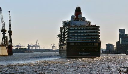 Kreuzfahrtschiff im Hamburger Hafen - © Pixabay - Copyright: Pixabay