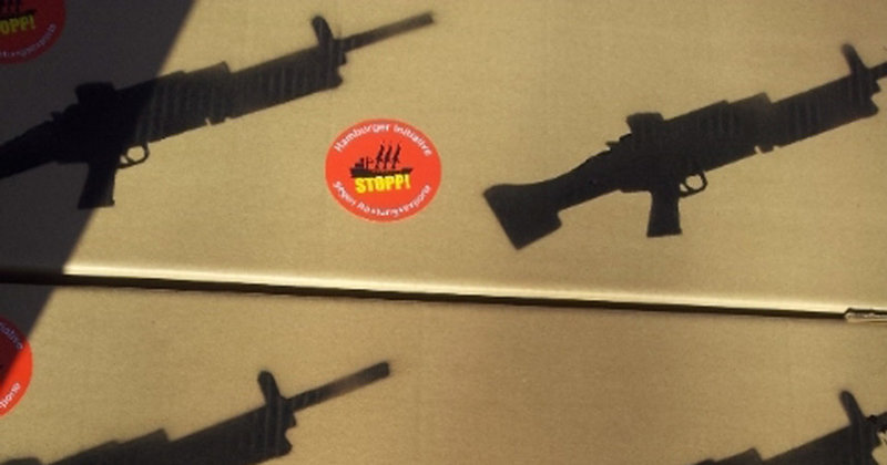 Schiffscontainern nach empfunden: Die bedruckten Aktions-Container aus Pappe