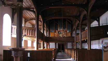 Innenraum der Martin-Luther-Kirche Trittau - Copyright: Asmus Bergemann 