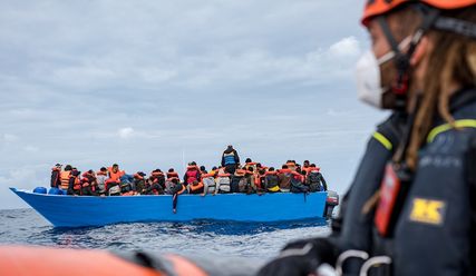 Flüchtlinge im Mittelmeer - Copyright: © Camilla Kranzusch
