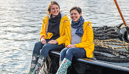 Claudia Aue und Nadia Kamoun - Copyright: Oliver Franke