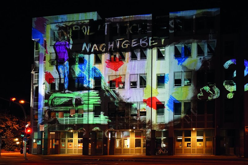 Fensterfront nachts