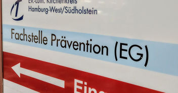 Eingang zur Fachstelle Prävention - Copyright: © Hagen Grützmacher