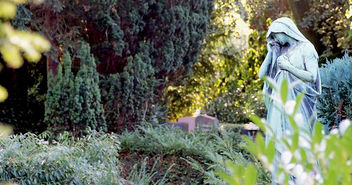 Statue auf dem Friedhof Diebsteich - Copyright: © Hagen Grützmacher