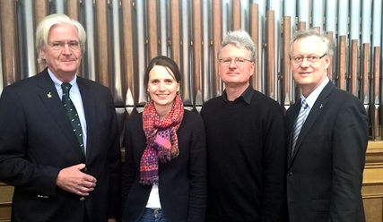 Schirmherr C. Claus Hagenbeck, Pastorin Gesina Bräunig, Organist Hans-Christoph Ebert und Propst Karl-Heinrich Melzer (v.l.) - Copyright: Gunnar Urbach / Kirchenkreis Hamburg-West/Südholstein