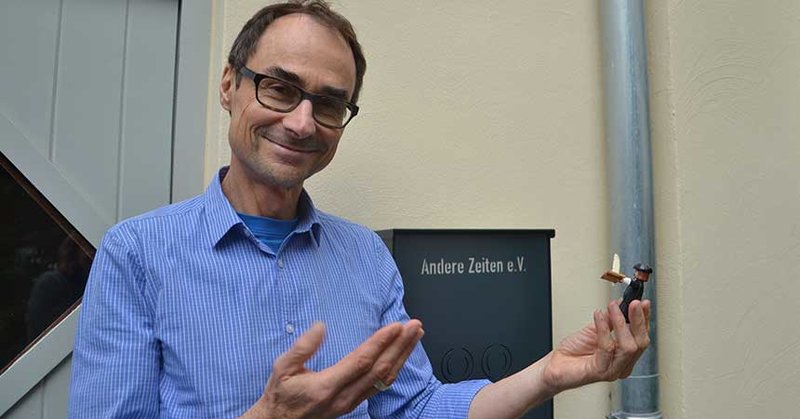 Frank Hofmann präsentiert seinen Luther