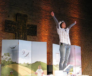 Oskar springt in die Luft