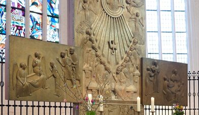 Österlicher Altar in St. Katharinen - Copyright: Catrin-Anja Eichinger
