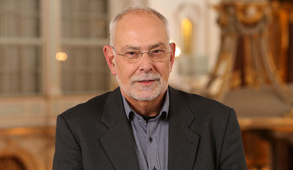 Christoph Schoener wirkt seit 1998 als Kirchenmusikdirektor am Michel - © Wallocha/St. Michaelis - Copyright: Wallocha/St. Michaelis