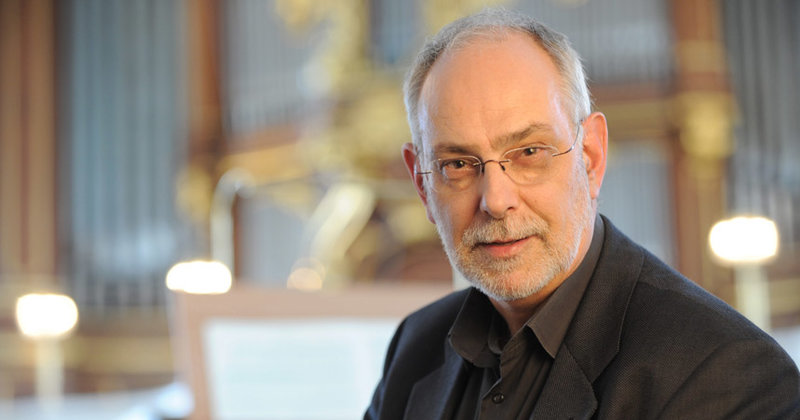 Seit 18 Jahren ist Christoph Schoener Kirchenmusikdirektor am Michel