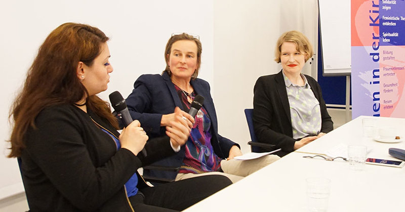 Lamya Kaddor, Irene Pabst und Stefanie Lohaus. © Yvonne Nadler