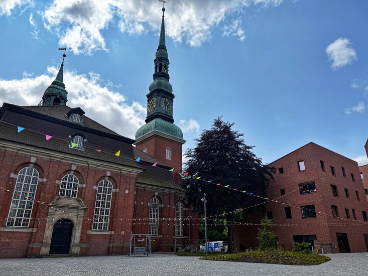 Das Trinitatis Quartier kurz vor der Eröffnungsfeier in Hamburg