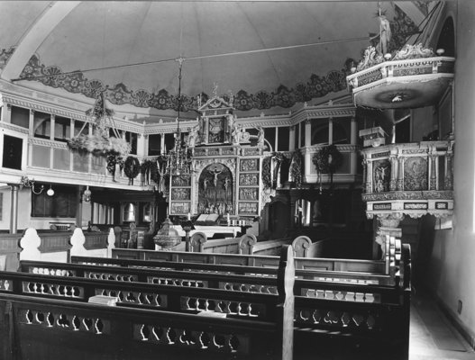 Kirchenraum St. Pankratiuskirche Ochsenwerder 1944 mit Altar und Kanzel