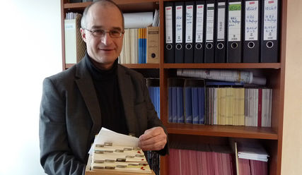 Weltweit 750 religiöse Gemeinschaften verzeichnet die Kartei von Jörg Pegelow - Copyright: kirche-hamburg.de