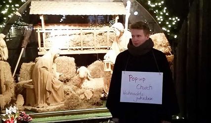 Die Ankündigung – hier passiert gleich etwas - Copyright: popupchurch