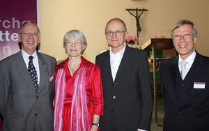 v. li.: Prof. Dr. Dr. hc. Wilfried Hartmann, Bischöfin Maria Jepsen, Willfried Maier, Propst Hartwig Liebich 
