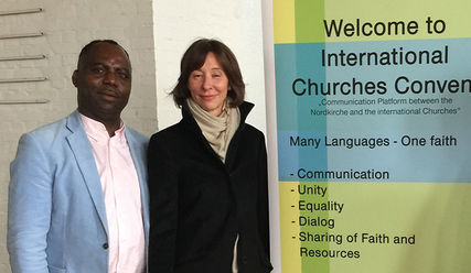Pastor Prince Ossai Okeke und Pastorin Annette Reimers-Avenarius - © Okeke - Copyright: Okeke