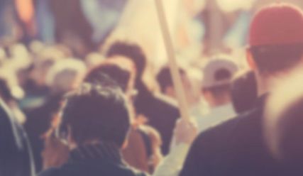 Den Protest auf die Straße tragen – dazu machen sich viele Initiativen auf - Copyright: Bits & Splits/fotolia