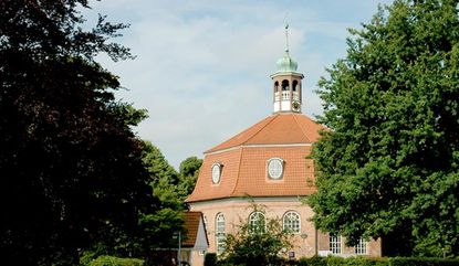 Kirche am Markt Niendorf - Copyright: Andreas-M. Petersen / www.kirche-hamburg.de Kirche am Markt - Copyright: Andreas-M. Petersen / www.kirche-hamburg.de